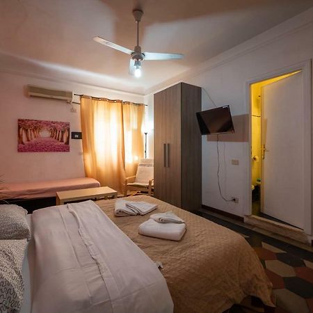 ローマ Principe Amedeo Bed & Breakfast エクステリア 写真